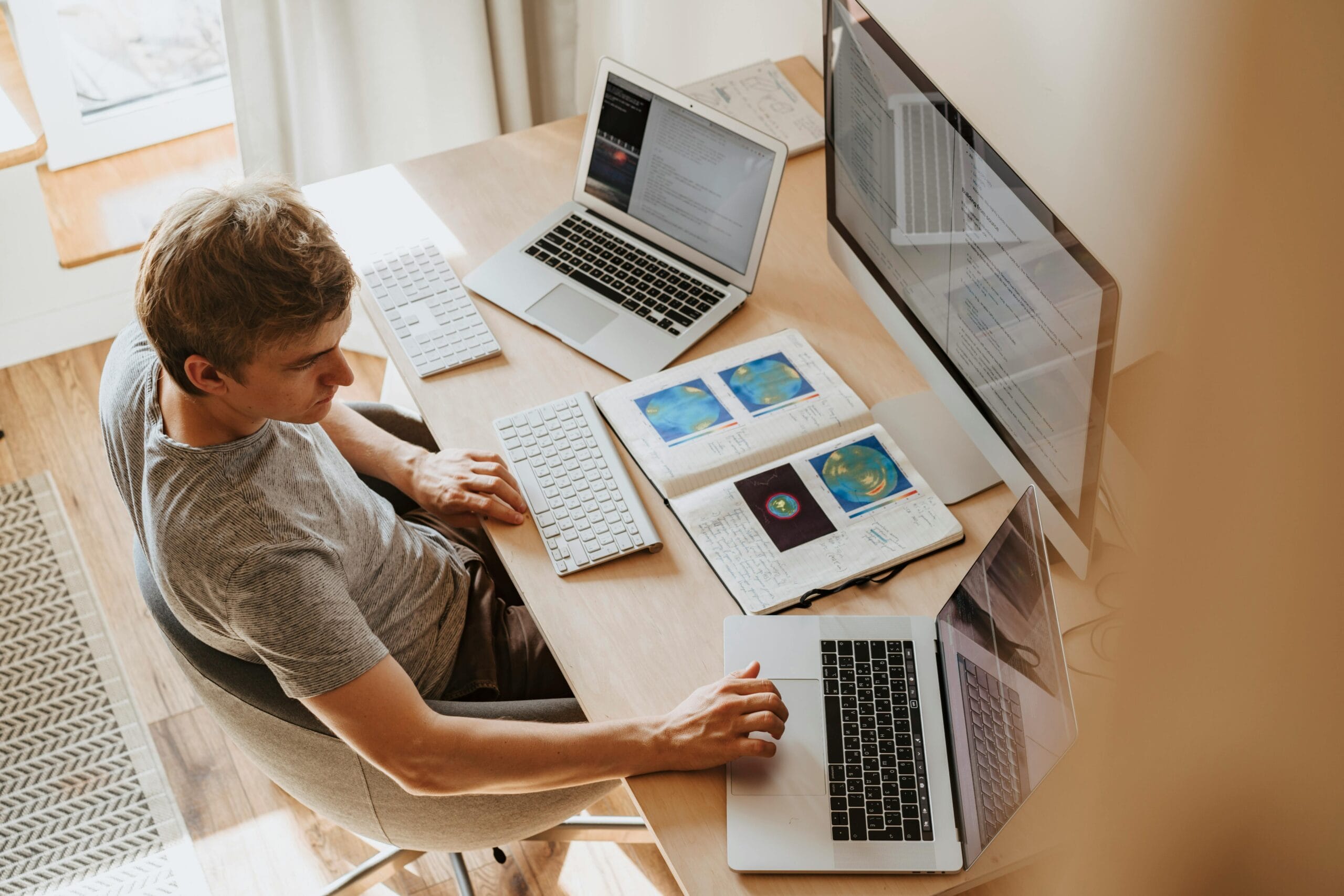 Home Office IT Support for Hybrid and Remote Workers Home Office IT Support for Hybrid and Remote Workers